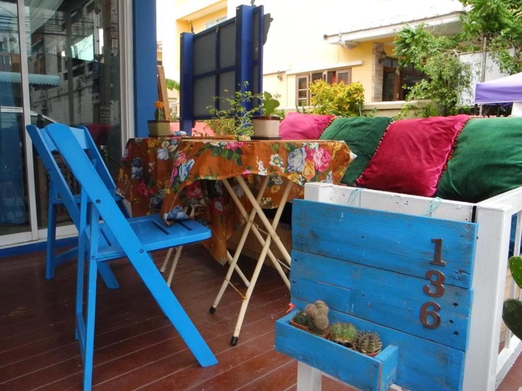 Ostello Hua Hin Lub Sabai Esterno foto