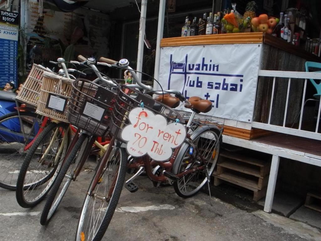 Ostello Hua Hin Lub Sabai Esterno foto
