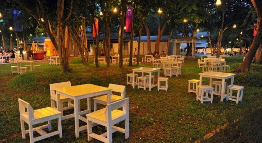 Ostello Hua Hin Lub Sabai Esterno foto